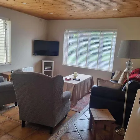 Oyster Hideaway - 1 Bedroom - Sleeps 2 شقة *